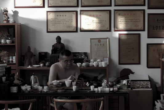 Huawen Xu: A Quiet Flame