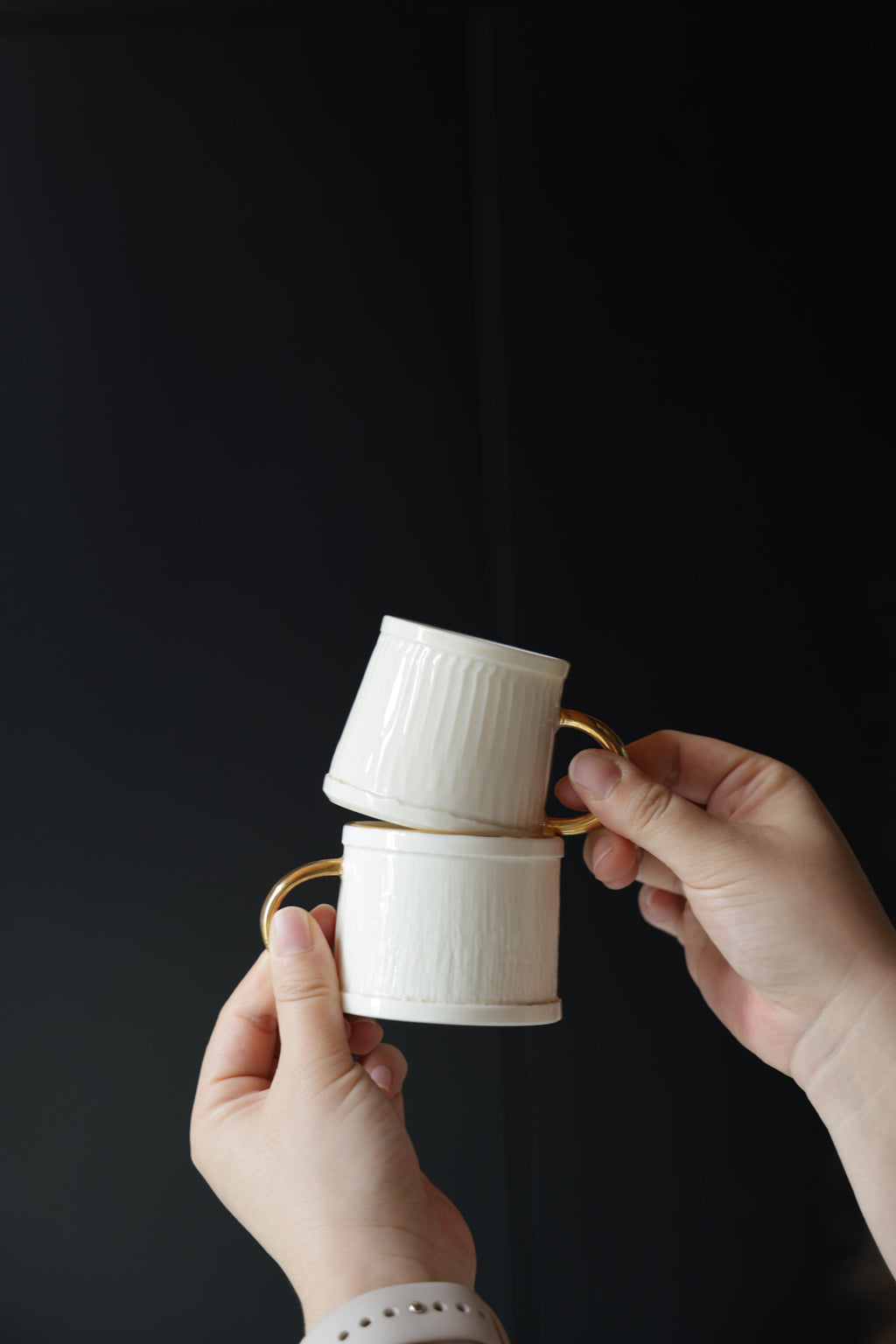 BestCeramics-Handmade Textured Golden Stitch Porcelain Ivory Wabi-Sabi Coffee Cup