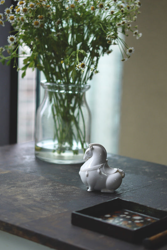 Handcrafted White Dehua Porcelain Unique Tea Pet Horse|Best Ceramics