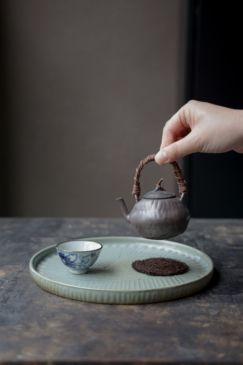 Best Ceramics-Rattan Handled Teapot Dehua Wood-Fired by Huang Qiuyang