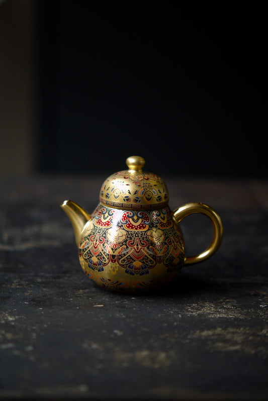 Regal Golden Elegance Dehua Porcelain Delicate Teapot|Best Ceramics
