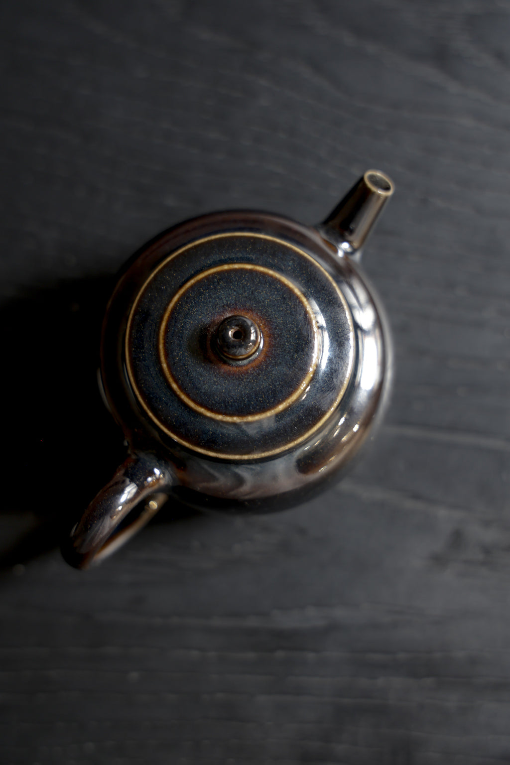 Dark Basalt Teapot by Hong Jianpeng | Handcrafted Natural Ore Clay