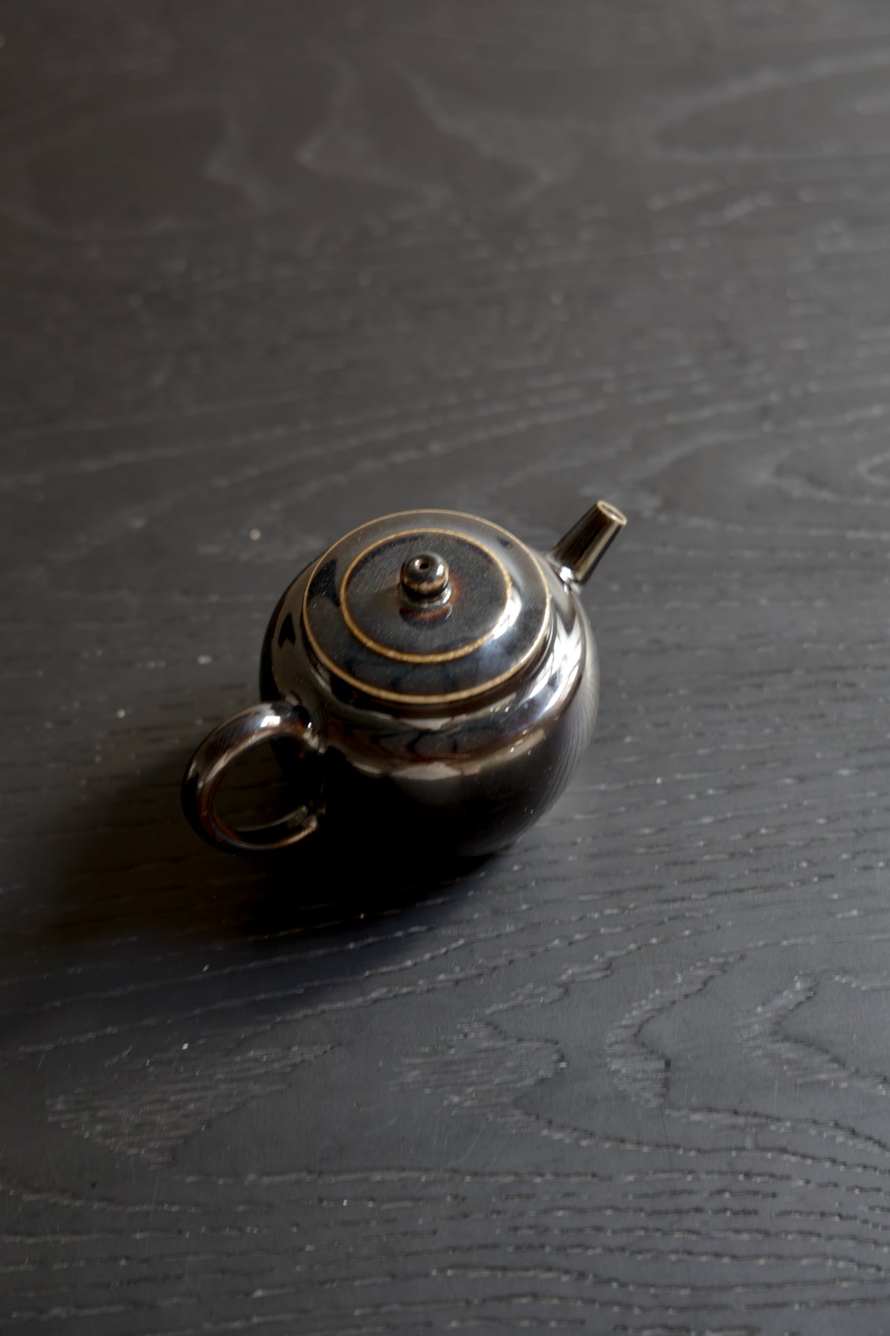 Dark Basalt Teapot by Hong Jianpeng | Handcrafted Natural Ore Clay