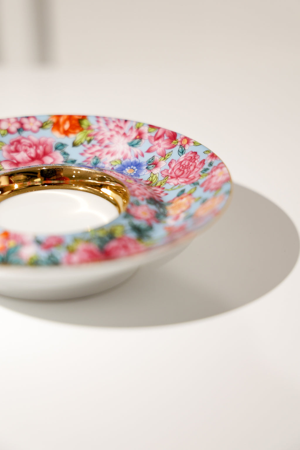 Taiwu Void & Reality Gaiwan | Glass Body & Hand-Painted Porcelain