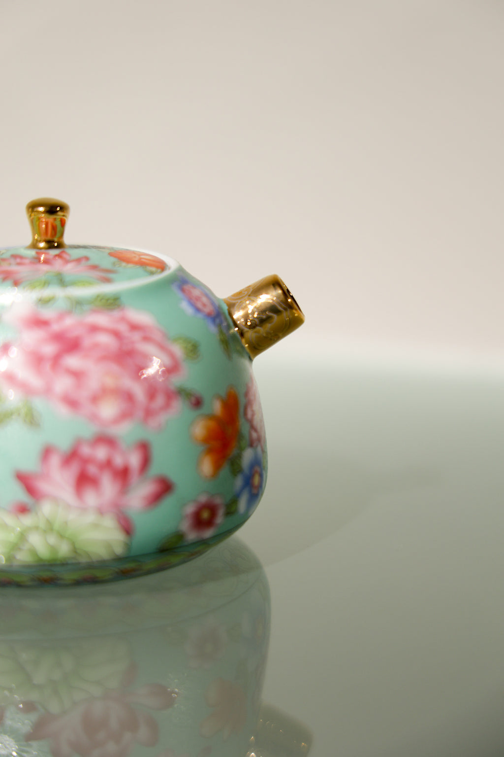 Artisan Enamel Tea Vessel | Tactile Thousand Flowers Porcelain Pot