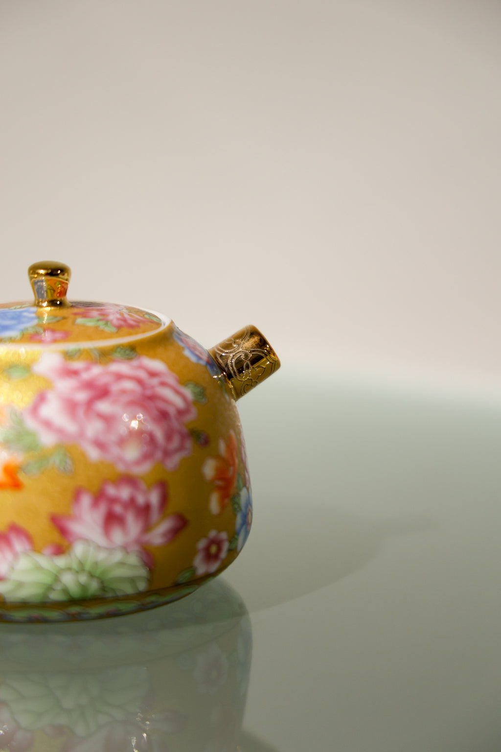 Artisan Enamel Tea Vessel | Tactile Thousand Flowers Porcelain Pot