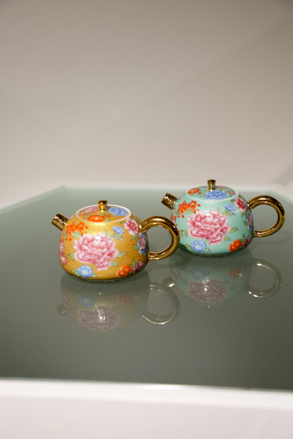 Artisan Enamel Tea Vessel | Tactile Thousand Flowers Porcelain Pot
