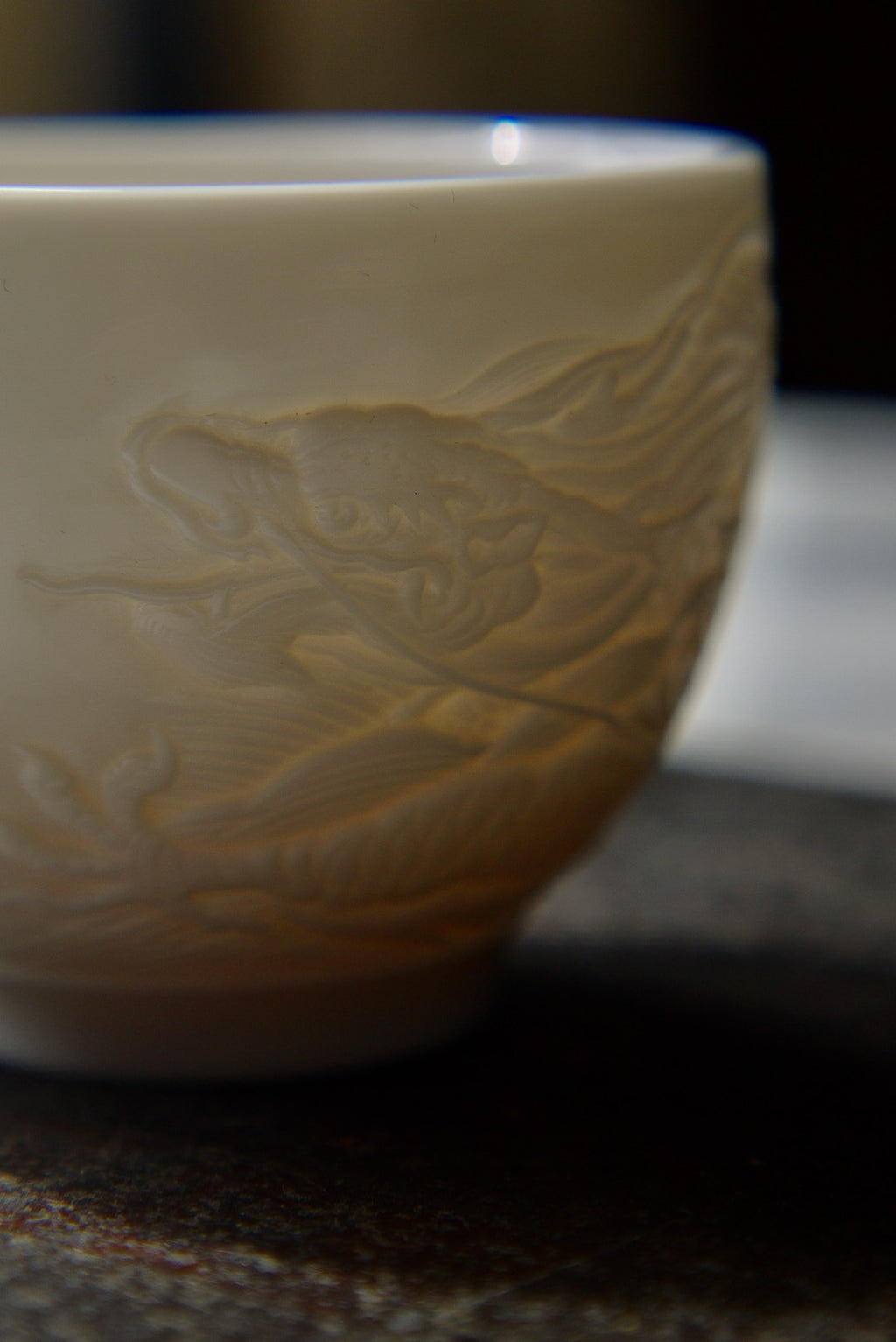 Vintage Style Dehua Jade Porcelain Hand Carved Dragon Teacup|Best Ceramics