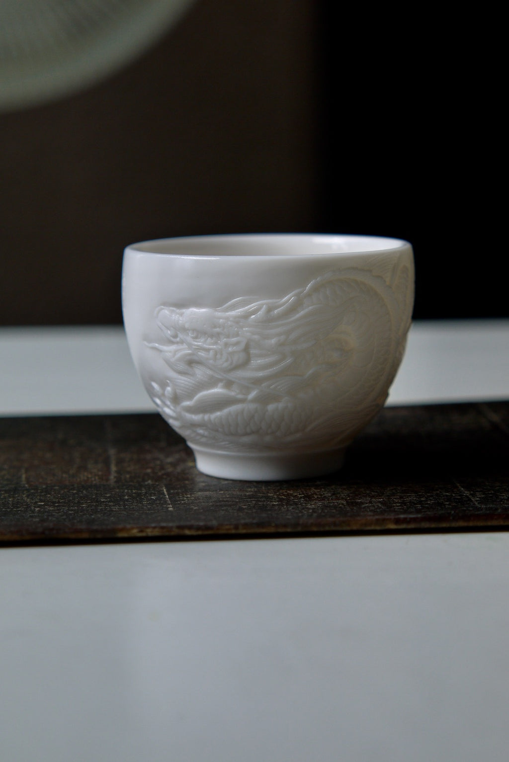 Vintage Style Dehua Jade Porcelain Hand Carved Dragon Teacup|Best Ceramics