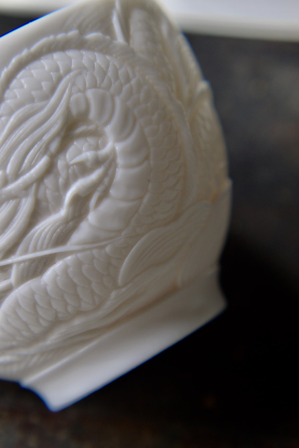 Vintage Style Dehua Jade Porcelain Hand Carved Dragon Teacup|Best Ceramics