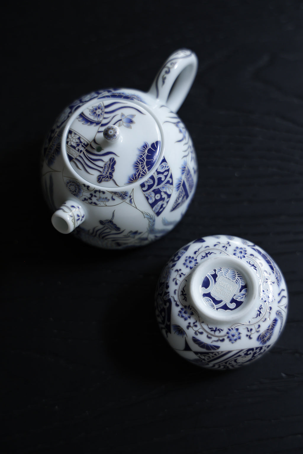 Taiwu Blue Tide Set | Artisan Blue-White Porcelain for Mindful Tea
