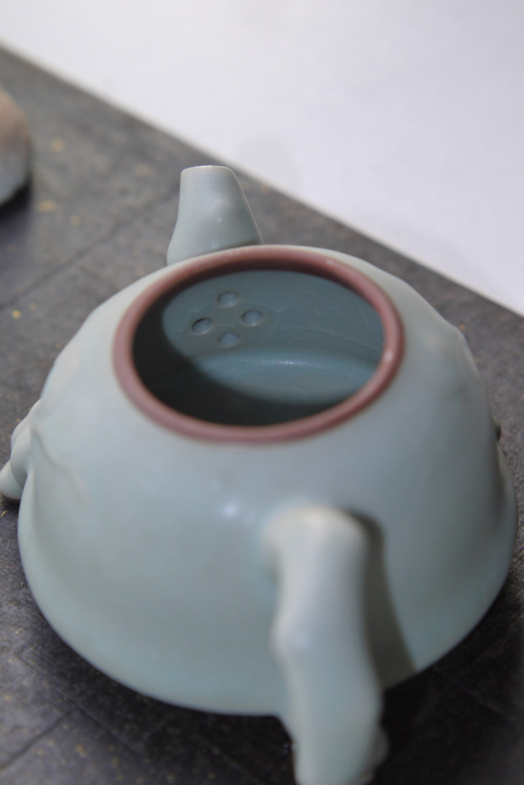 Vintage Style Ru Kiln Three-Legged Oolong Tea Teapot |Best Ceramics