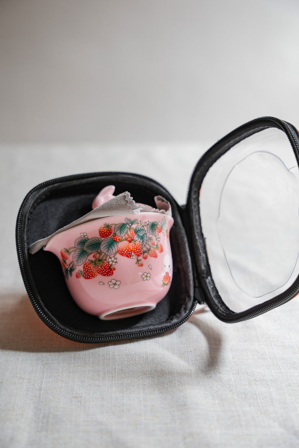 Strawberry Garden Portable Tea Set | 1 Pot 2 Cups Quick-Brew Kit