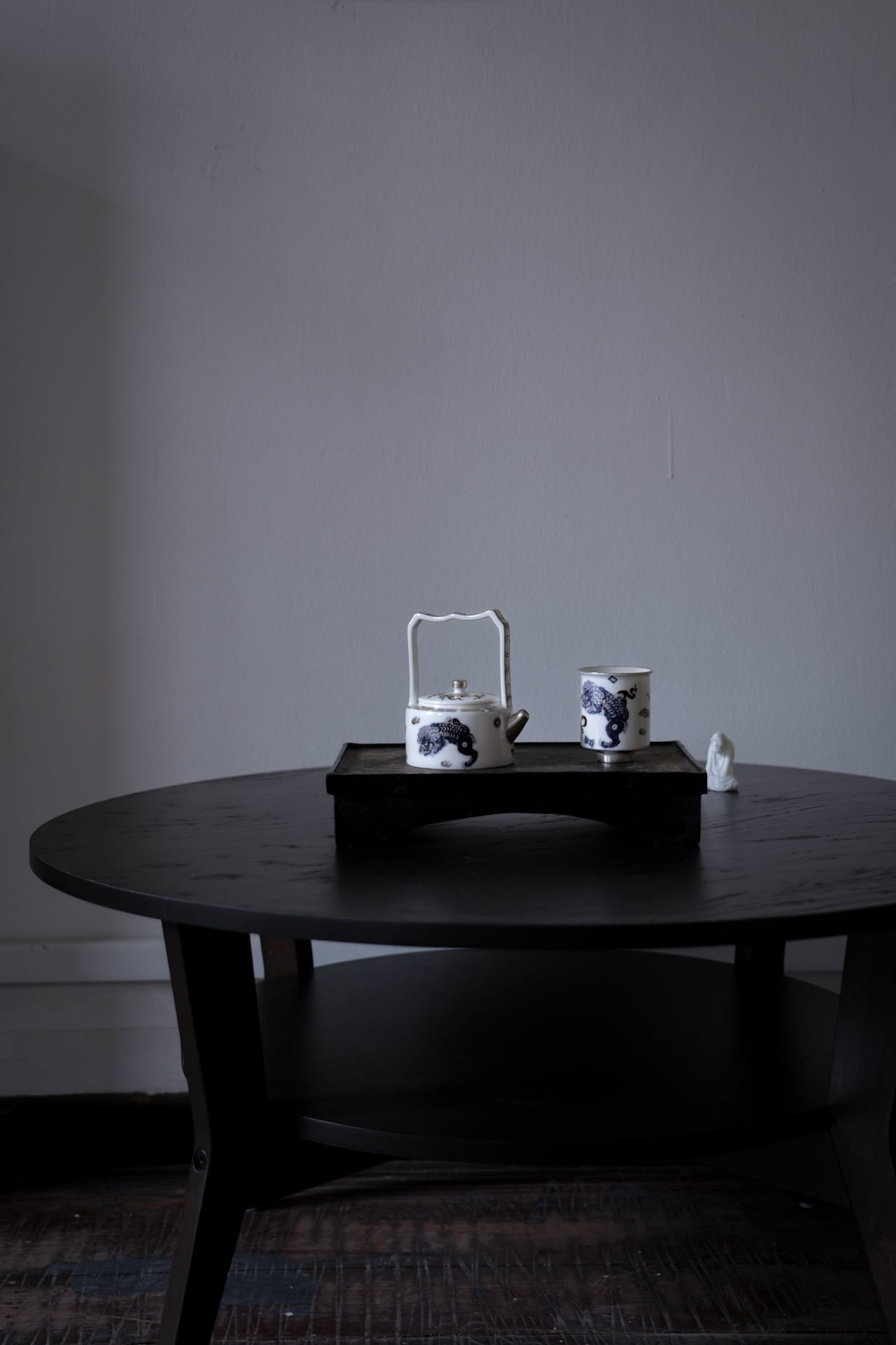 Ti Liang Overhead Handle Teapot Blue Gold Guardian Lion Motif|Best Ceramics