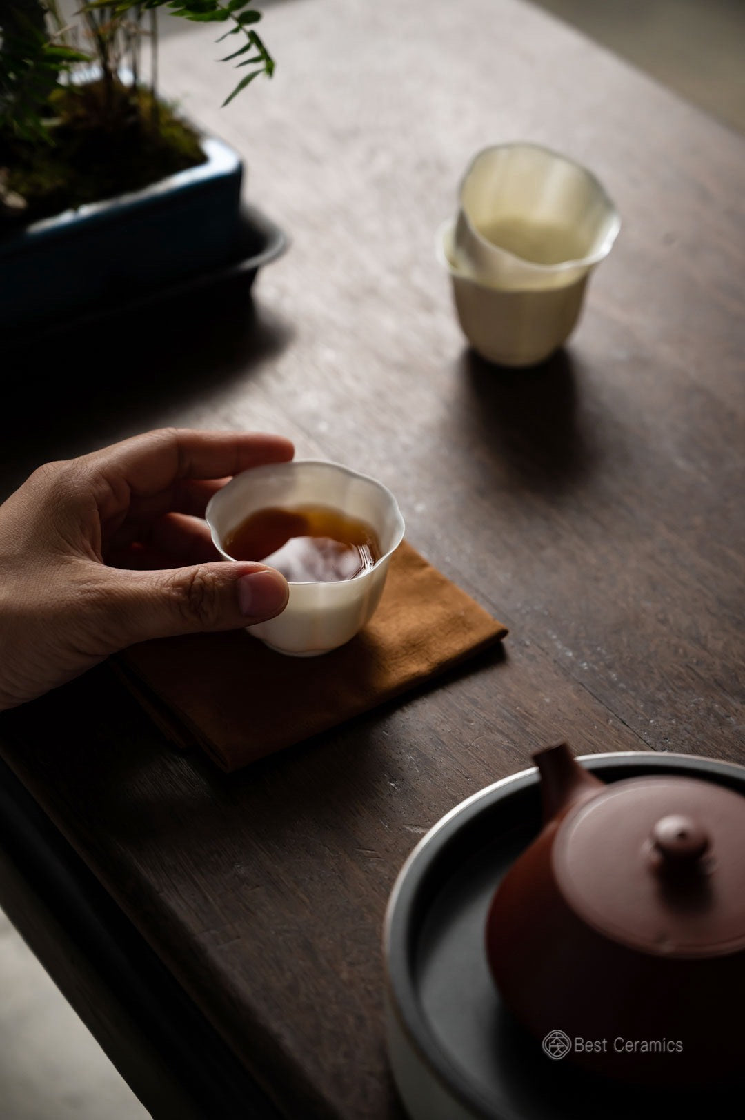 China Handcrafted Dehua Porcelain Antique Floral Teacup|Best Ceramics