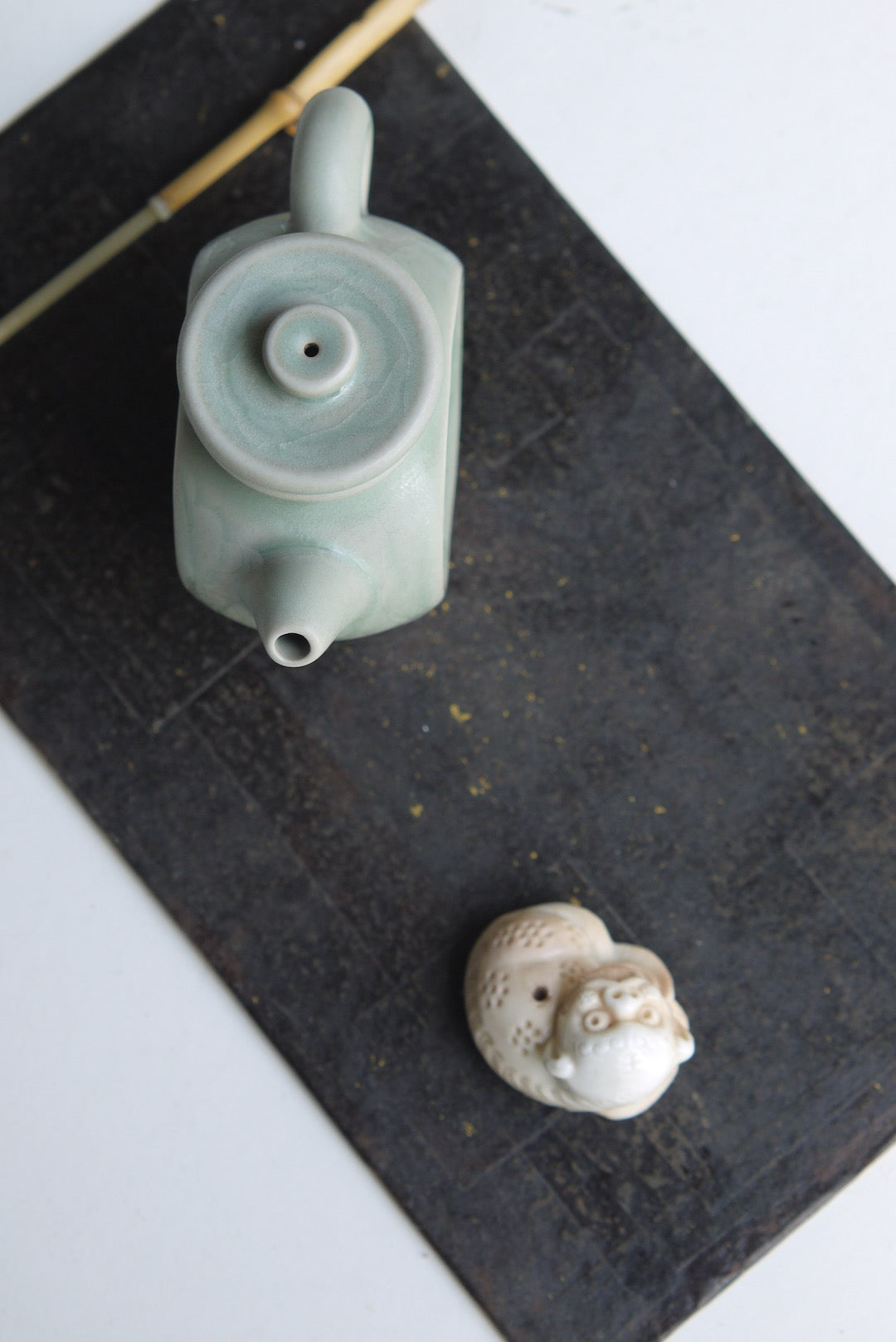 Ru Yao Vintage Flower Sculptured Gongfu Teapot Cracked Glaze Porcelain|BestCeramics