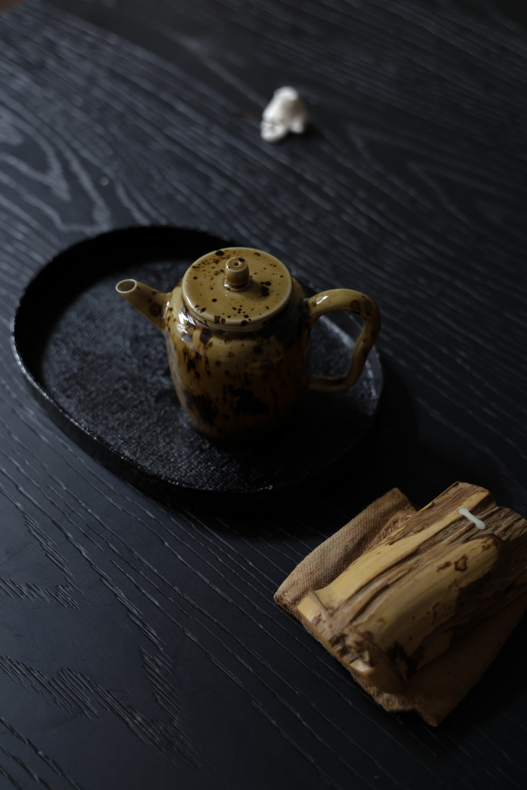 Hong Jianpeng Tortoise Glaze Teapot | Handmade Ancient Rhythm Pot