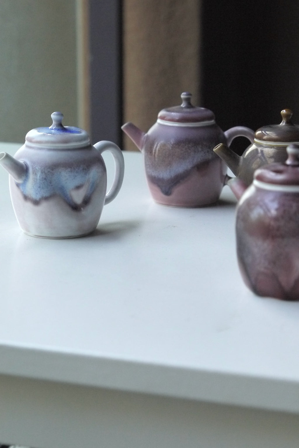 Théière à glaçure craquelée