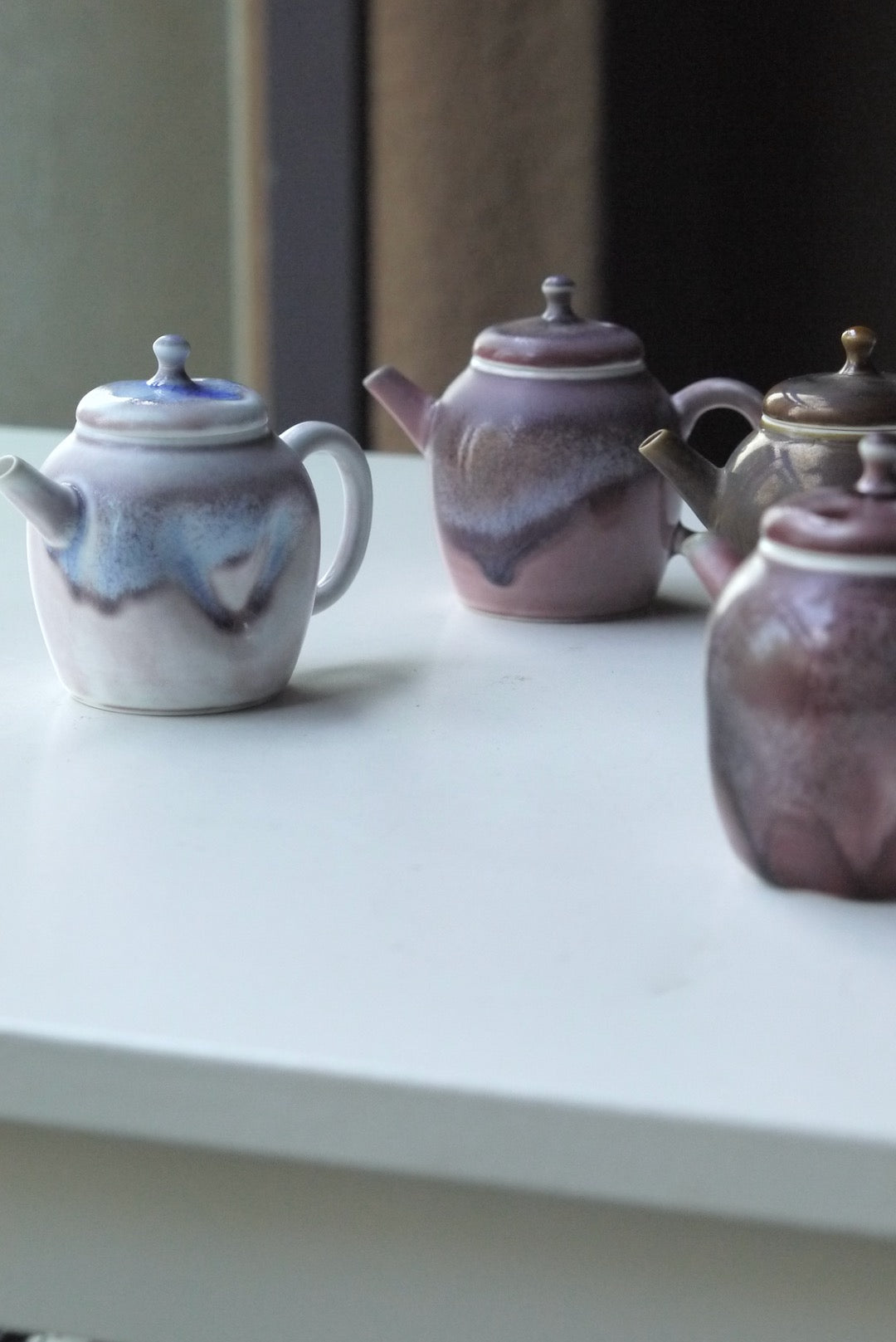 Théière à glaçure craquelée