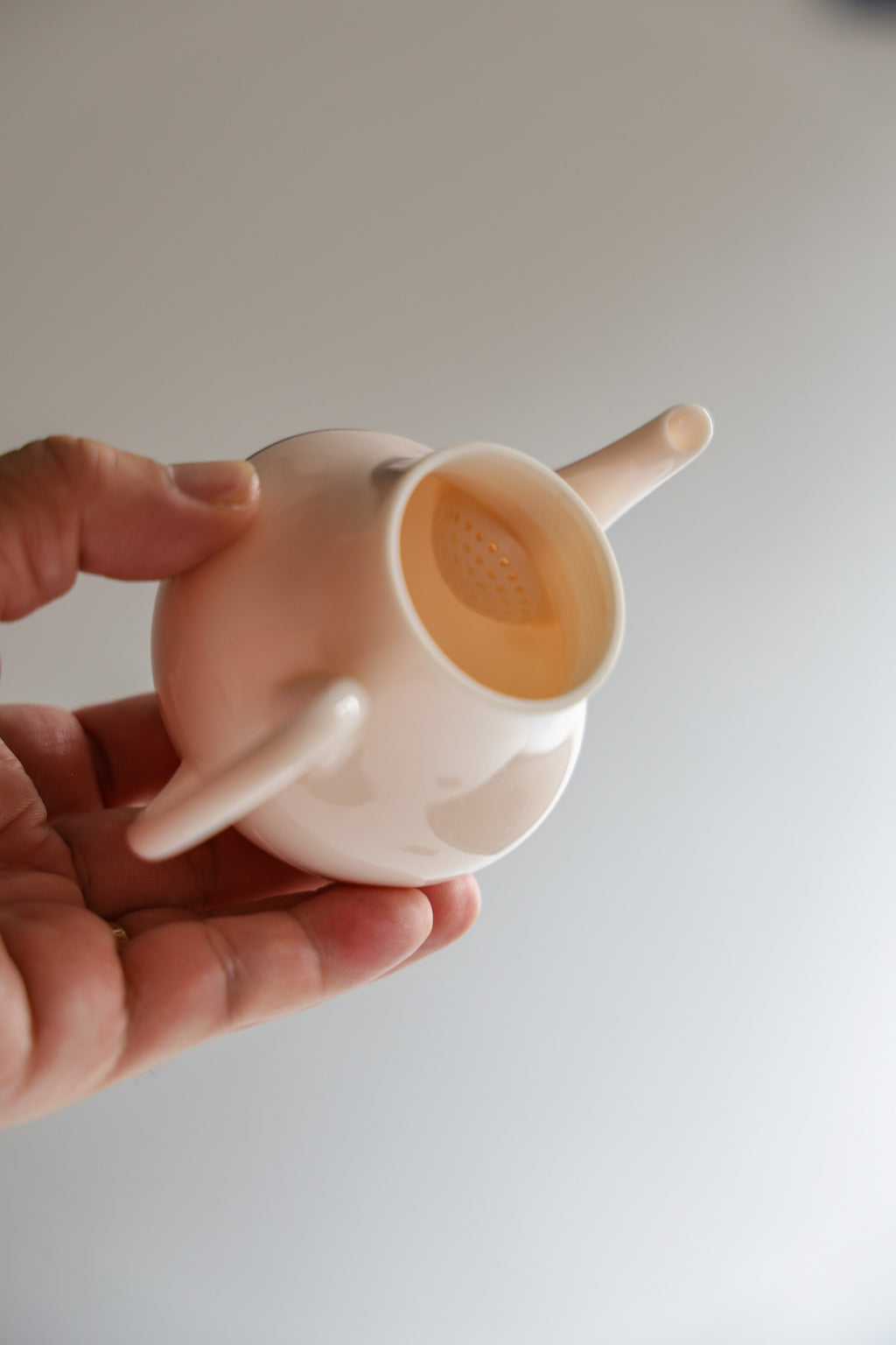 Ming Style White Porcelain Pot | Handcrafted Hai Er Hong Teapot