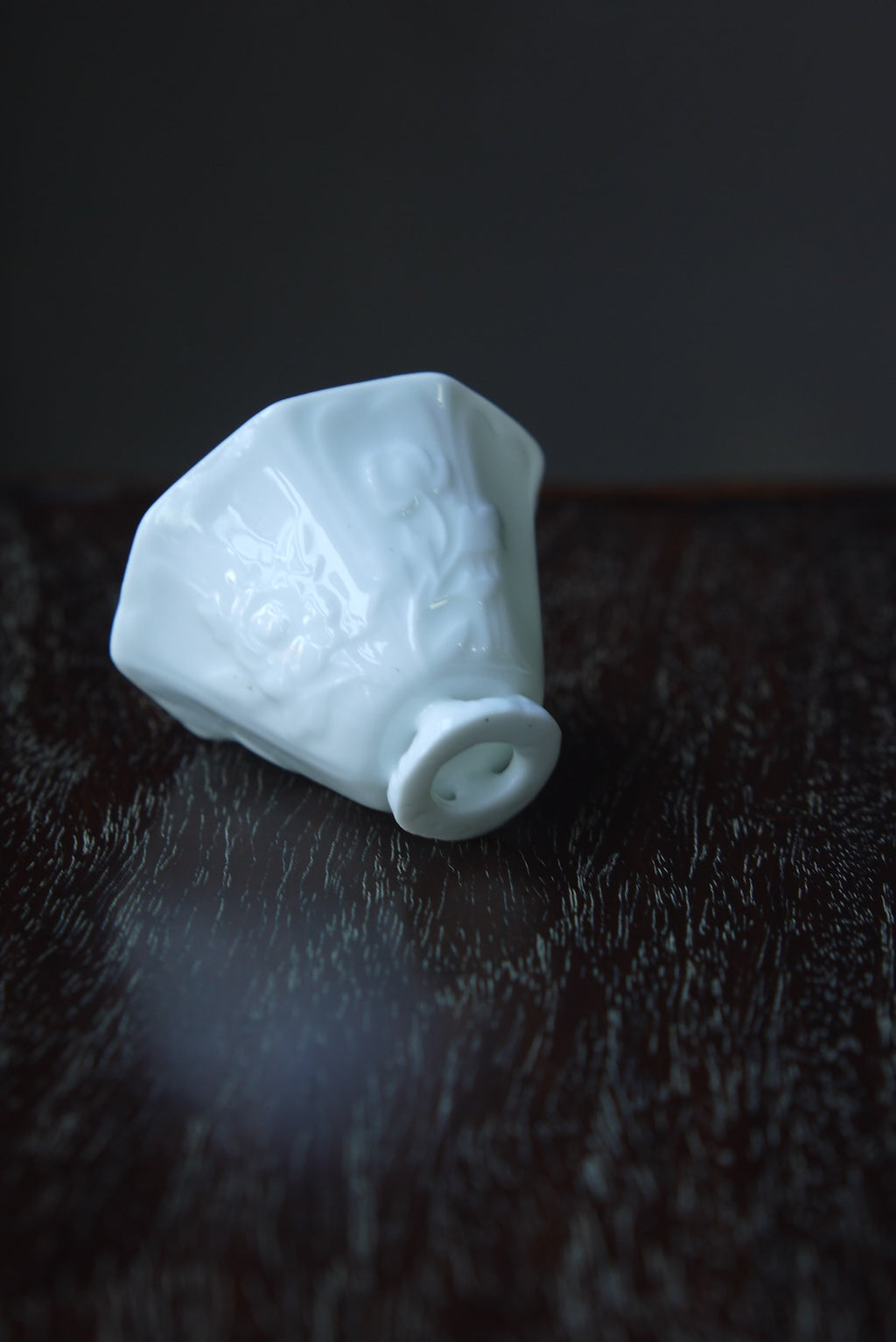 Tasses à thé de sculpture de fleurs de style antique