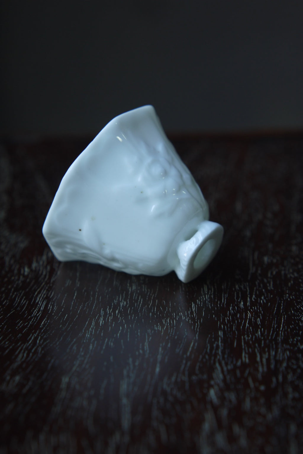 Antique Style Flower Sculpted Handmade Oval shape Teacups|Best Ceramics