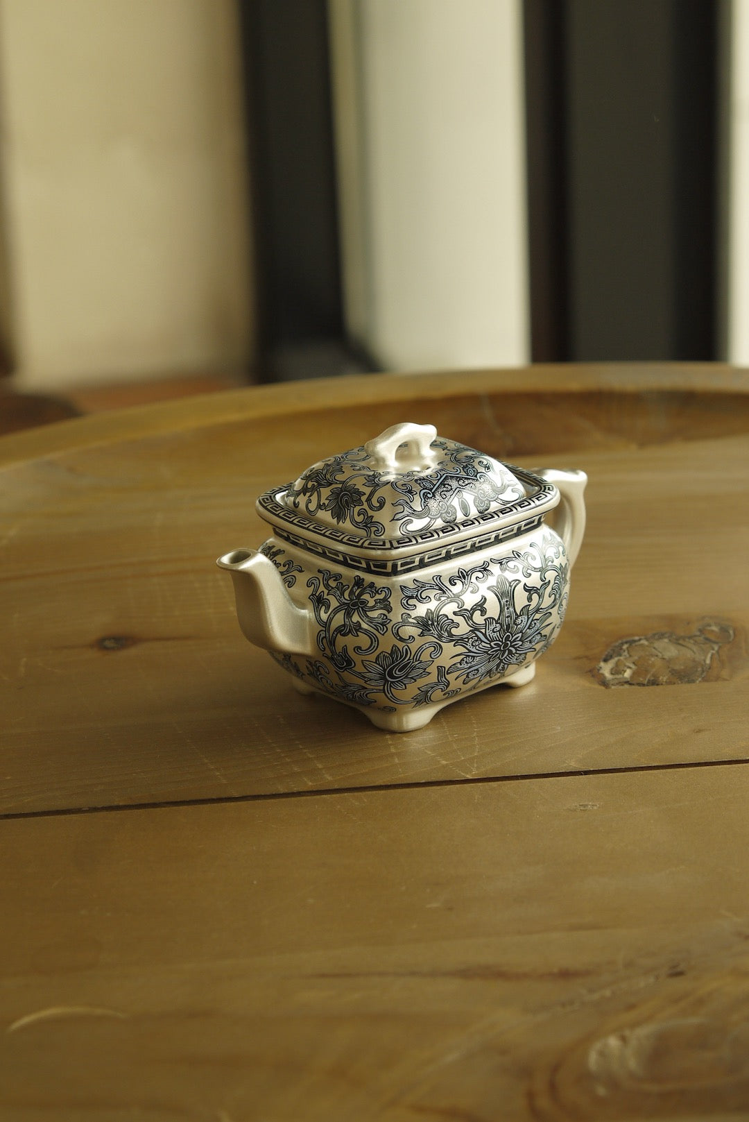 Classic Square Teapot