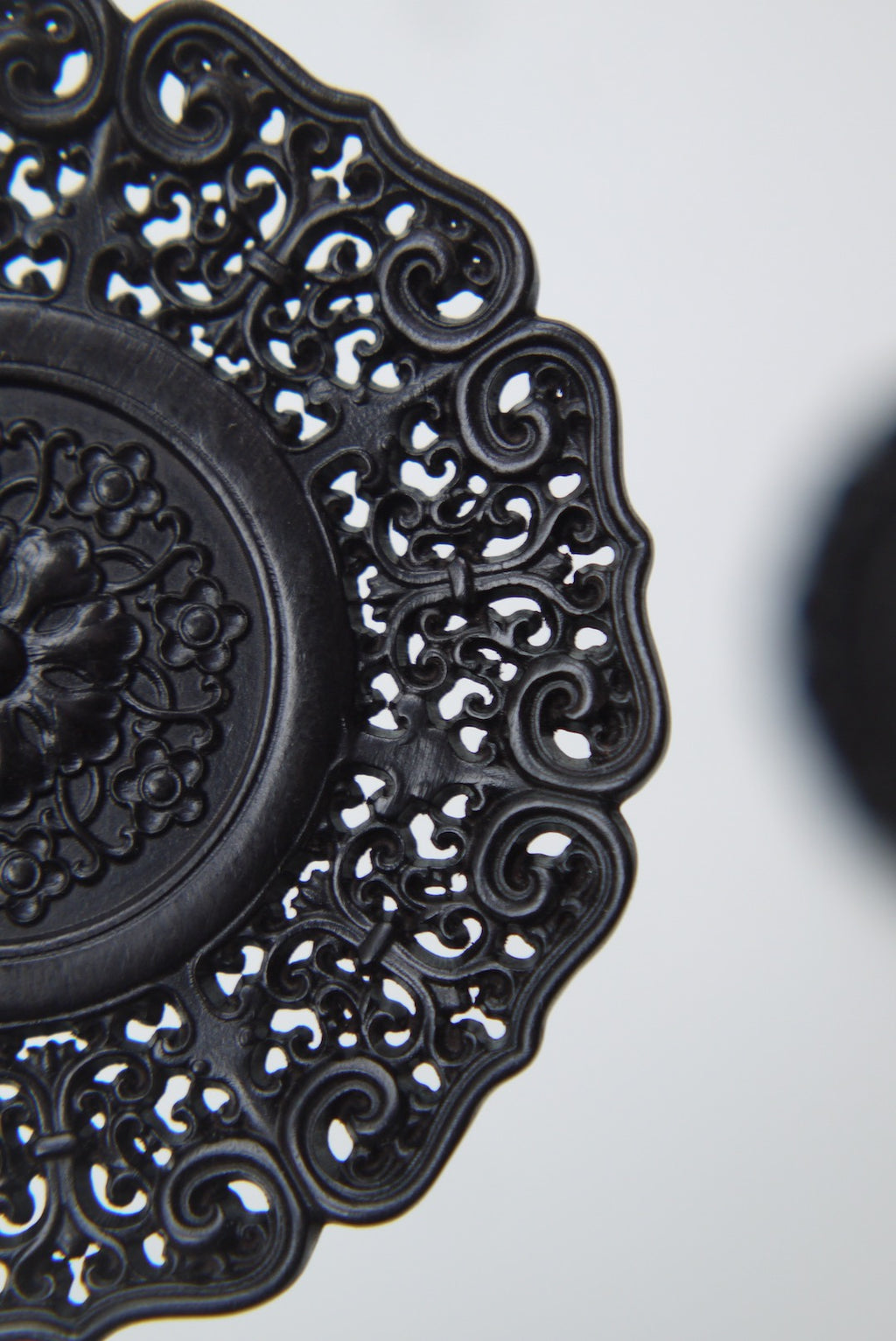 Plateau à thé en bois sculpté à la main