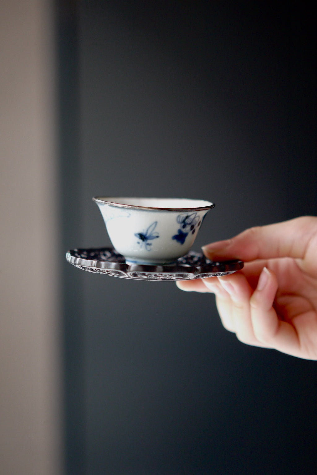 Plateau à thé en bois sculpté à la main