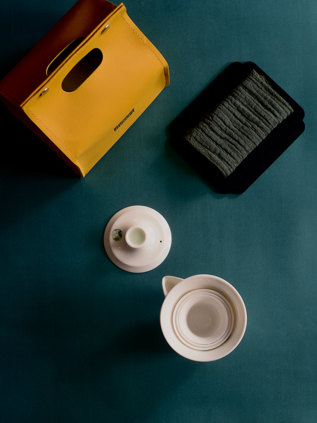 Travel Tea Set Little Tea Room Anywhere Gaiwan Tea Table|Best Ceramics