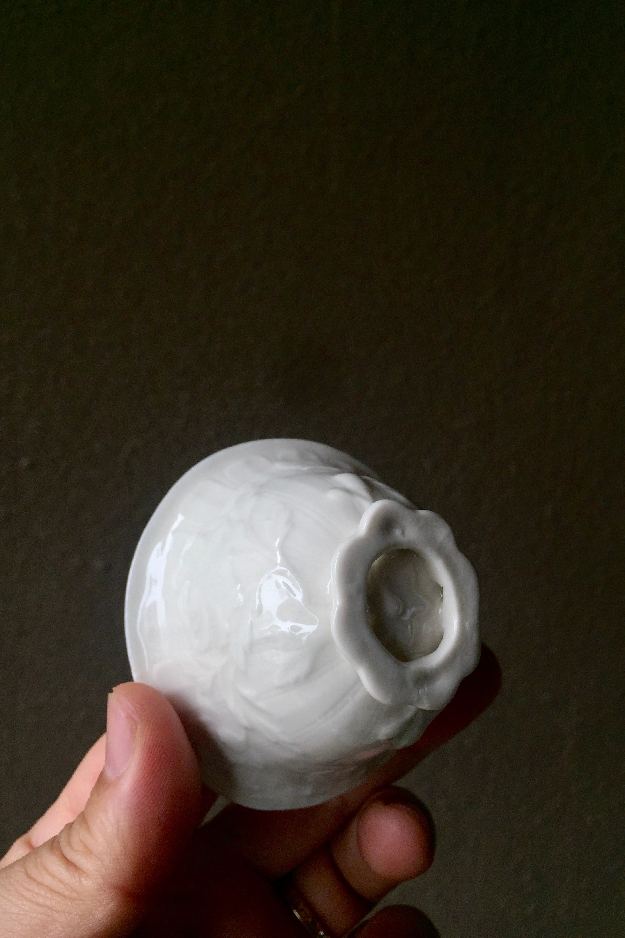 Antique Style Flower Sculpted Handmade Oval shape Teacups|Best Ceramics