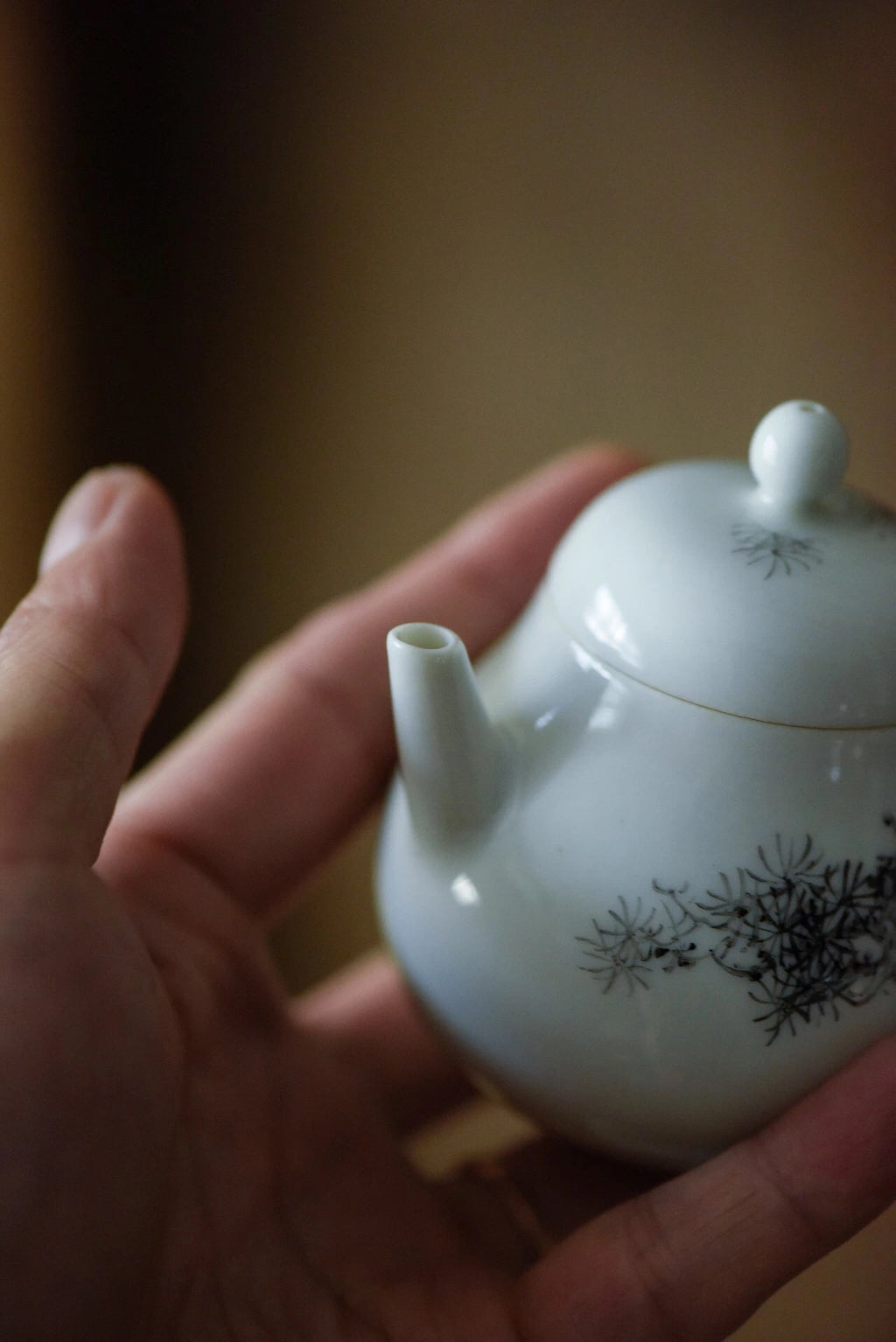 Teapot With Chinese Ink of Pine Tree Lovely Tea Ware|Best Ceramics